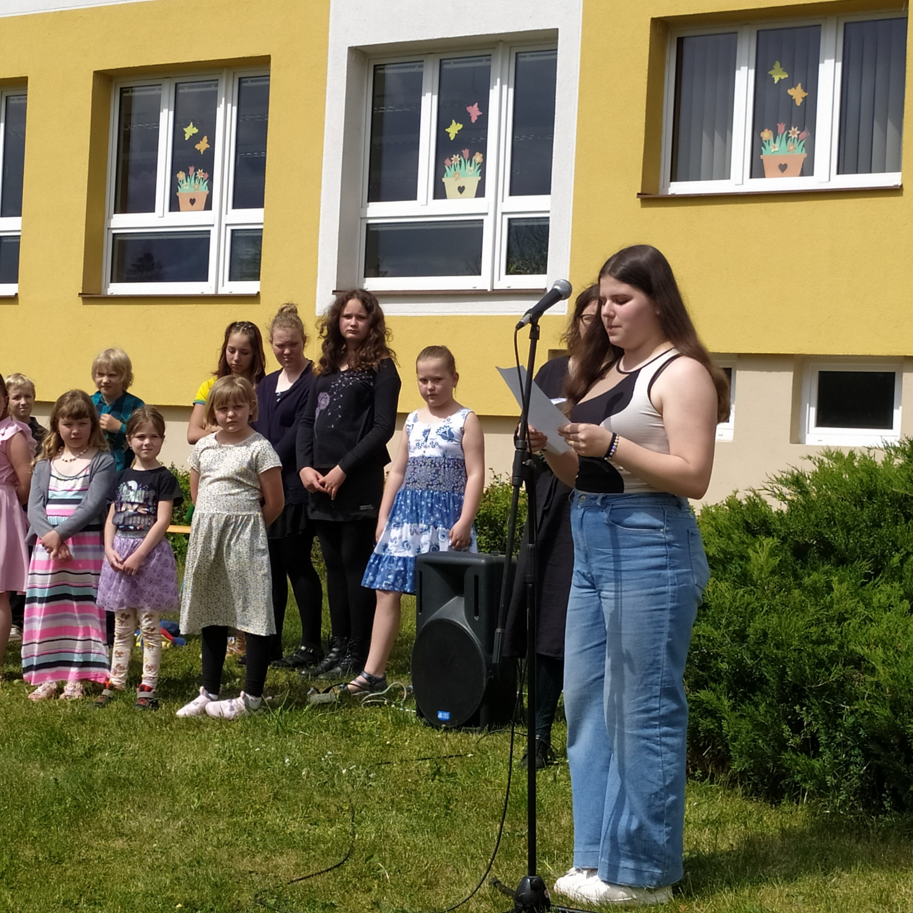 Veřejné čtení obětí holocaustu, Jom ha-šo´a