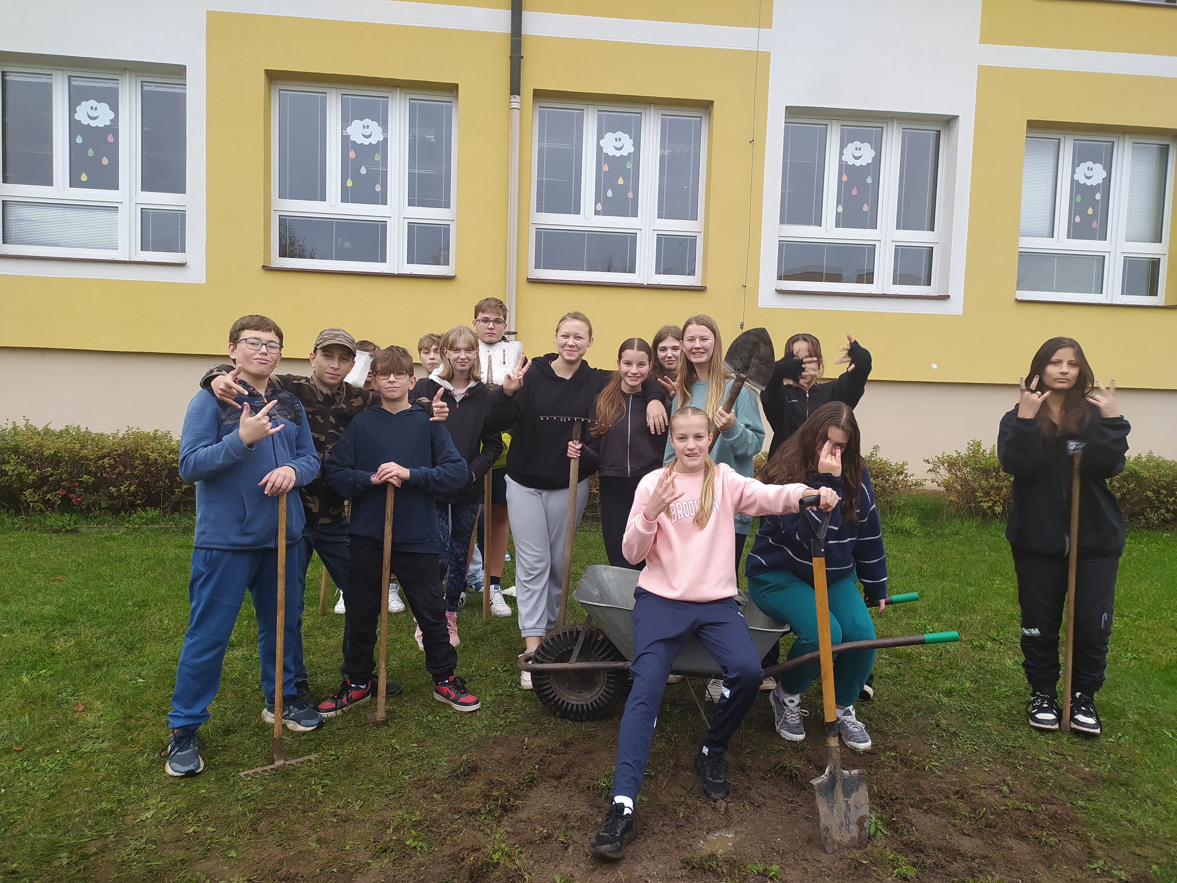 PROJEKT KROKUS, 8.A